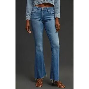 MOTHER The Weekender Fray Blue Flared Jeans Meet Cute Raw Hem Boot